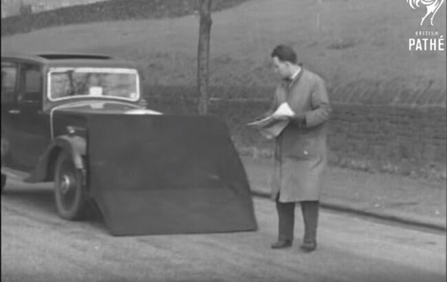 Penangkap Pejalan Kaki !, Inovasi Aneh Untuk Menghindari Kematian Di Jalan