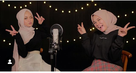 Putri Isnari Dan Annisa Rahman Berhasil Mewujudkan Keinginan Para Penggemar Mereka