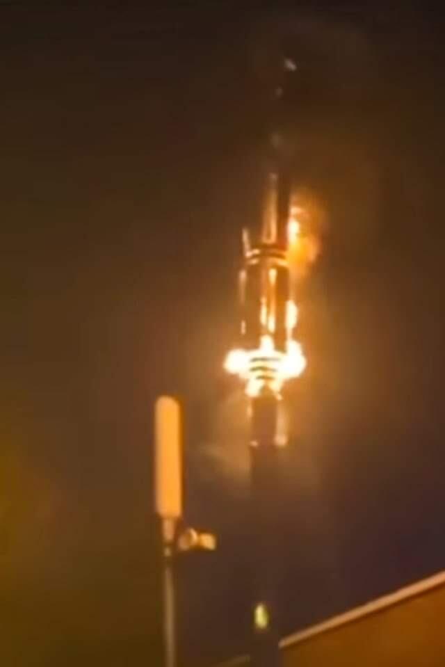 Menara Jaringan Telekomunikasi 5G di Inggris Dibakar karena Hoax Virus Corona