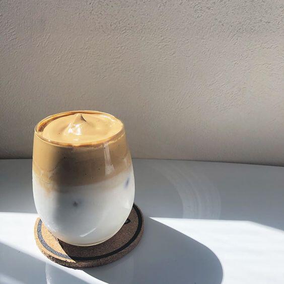 Dalgona Coffee Minuman yang Viral di Saat Pandemi Corona