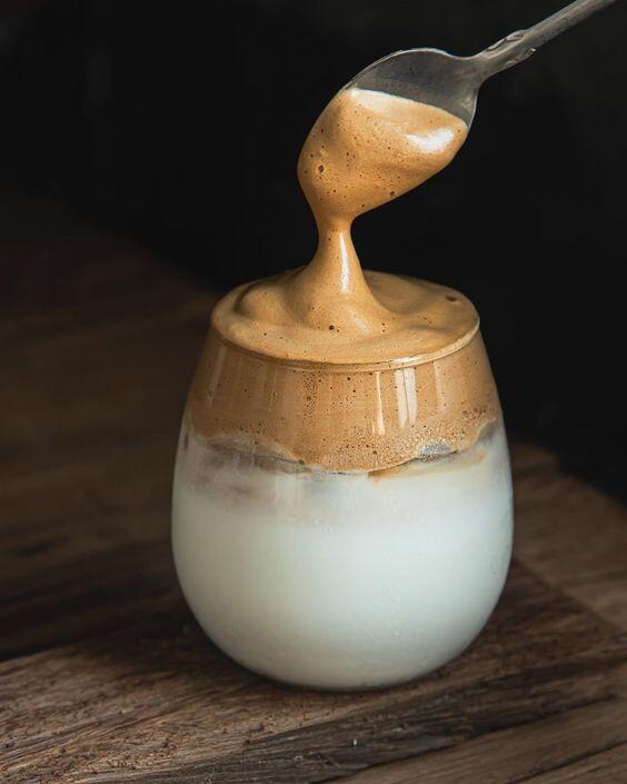 Dalgona Coffee Minuman yang Viral di Saat Pandemi Corona