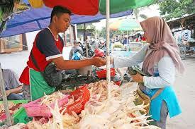 Lakukan hal ini sebelum membeli ayam agar tidak salah pilih
