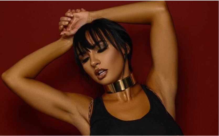 Model Seksi Ini Ngajak Diisolasi Bareng, Berminat?