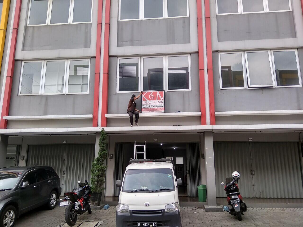 rental pick up angkut barang dan pindahan