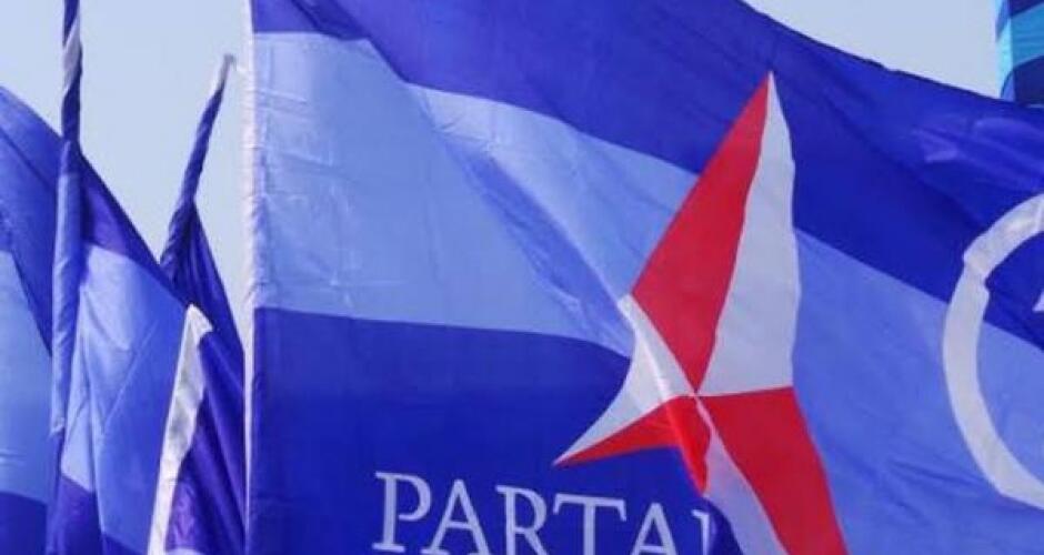 Demokrat Belum Putuskan Pimpin Koalisi Poros Tengah