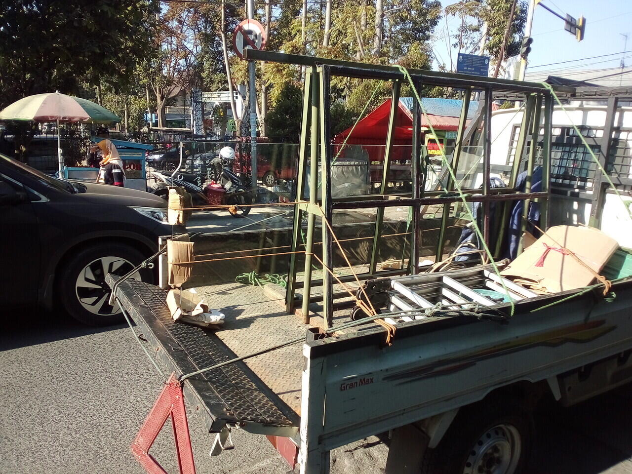 rental pick up angkut barang dan pindahan