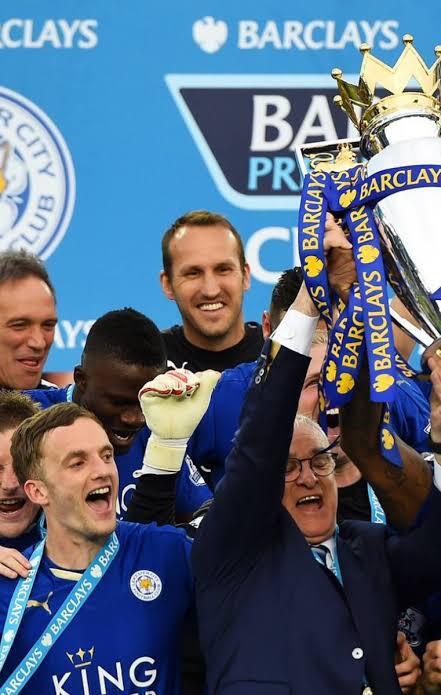 10 Pemain Dengan Penampilan Terbanyak Di Liga Primer Inggris, Nomor 1 Mengejutkan