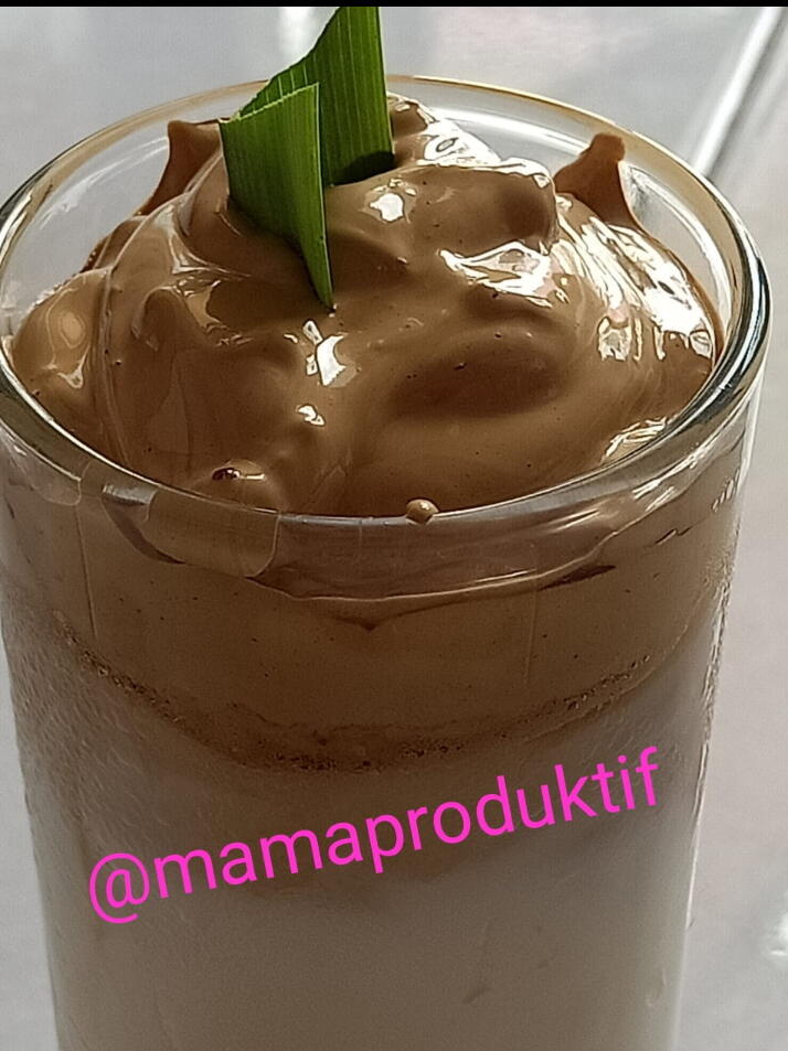 &#91;COC_COOKING2020&#93; Es Kopi Kocok Dalgona Tanpa Mixer dan Anti Gagal, Kuy Dicoba!