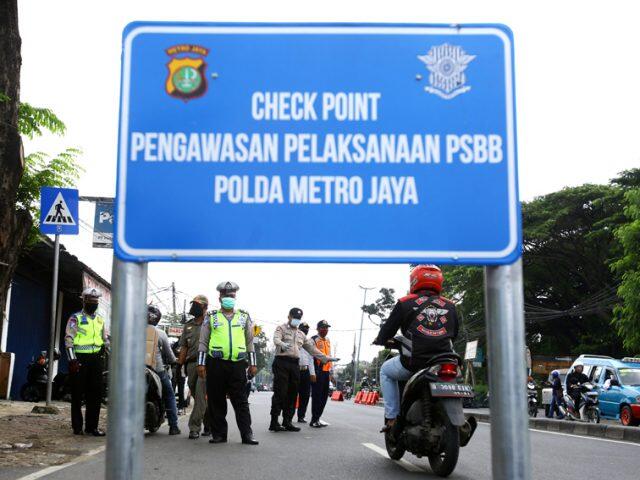 Polisi Mulai Lakukan Penindakan Pada Pengendara yang Langgar PSBB