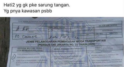 Awas Aturan Ekstra, Pemotor Ini Kena Tilang karena Tak Pakai Sarung Tangan