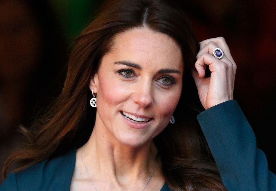 Penasaran sama Rahasia Makeup Para Anggota Keluarga Kerajaan? Simpel Banget, Sis!