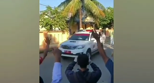 Viral, Dukungan Masyarakat untuk Pasient Positif Corona Ini Sangat Mengharukan!