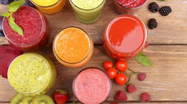 Resep Dalgona Yogurt Strawberry, Biar Segar saat di Rumah Aja