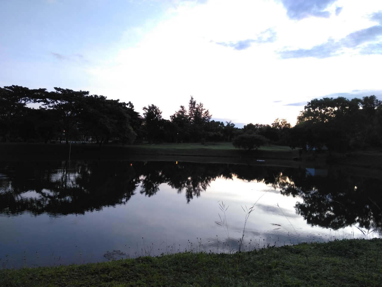 Ini ceritanya Oknum bejad di SMK saya 