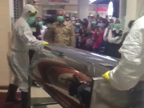 Pejuang Corona yang Meninggal Adalah Perawat Rumah Sakit Siloam Surabaya