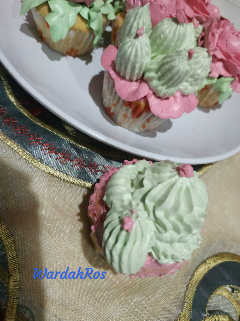 Membuat Cupcake Super Mudah, Anak-anak Pasti Bisa