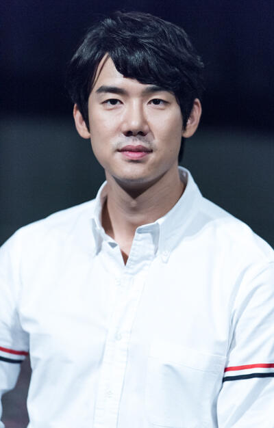 Udah Pada Nonton Hospital Playlist? Yuk Kenalan Sama Geng "Wise Doctor"