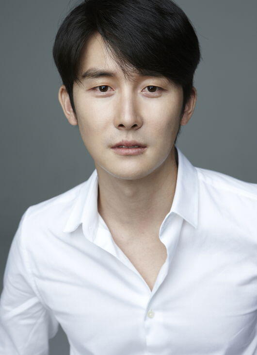 Udah Pada Nonton Hospital Playlist? Yuk Kenalan Sama Geng "Wise Doctor"