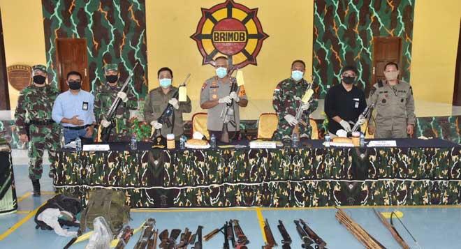 Aparat Tembak Mati 7 Anggota KKB dan Tangkap Satu Informan