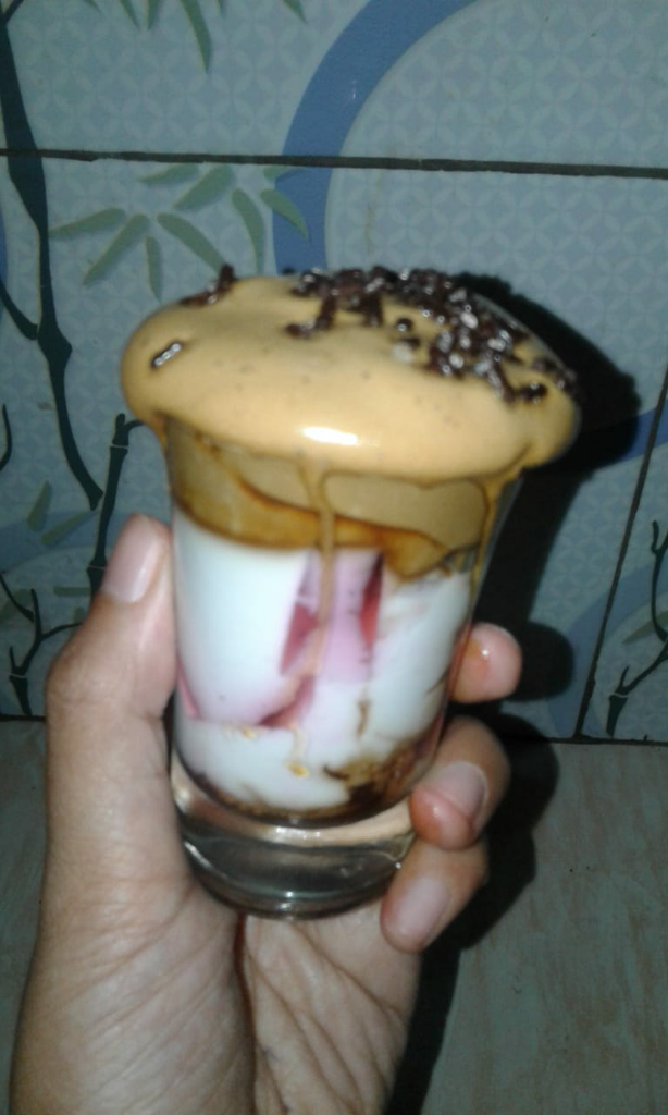 &#91;COC_Cooking2020&#93; Mengulas Proses Pembuatan Dalgona, Dengan dan Tanpa Mixer 