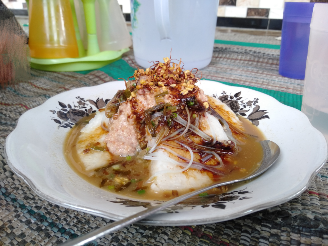 Selain Sate, Madura Memiliki Kuliner Soto Dengan Kuah Kentalnya Yang Khas