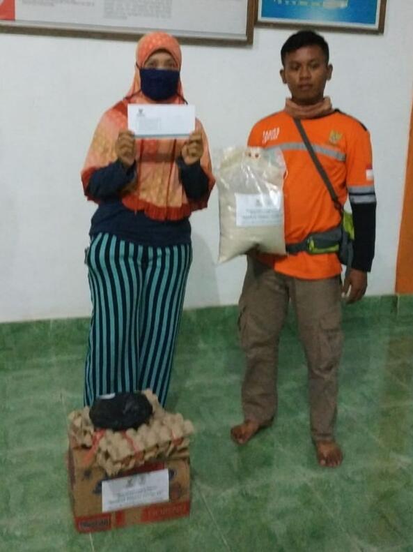 Berbagilah! Sekadar Merendahkan Hati, Ringankan Tangan, Menebar Kebaikan 
