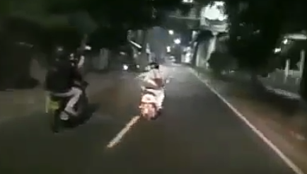 Aksi Heroik Kejar-kejaran Polisi dan Begal, Ngeri Kaki Tembus Masih Sempat Kabur!