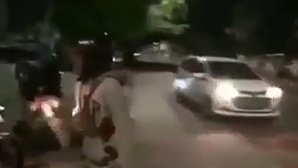 Aksi Heroik Kejar-kejaran Polisi dan Begal, Ngeri Kaki Tembus Masih Sempat Kabur!