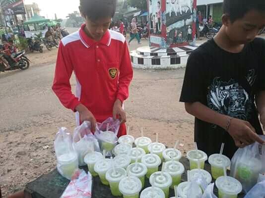 Berbagi Sembako dan Takjil di Bulan Ramadhan, Agenda Kami Pemuda Penebar Kebaikan!