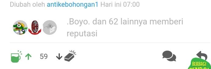 Menolong Nyebrangin Orang Lanjut Usia
