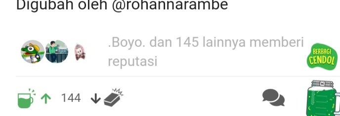 Menolong Nyebrangin Orang Lanjut Usia