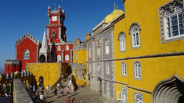 10 Destinasi Liburan Terbaik Portugal
