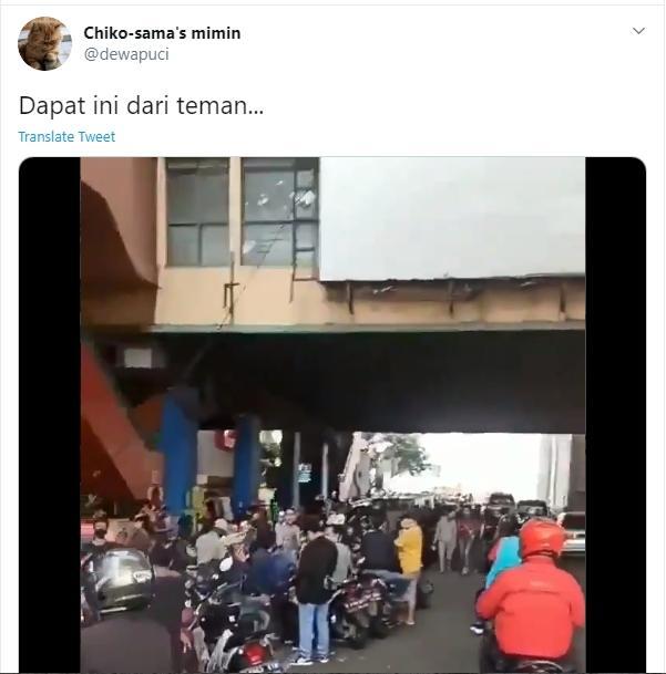 Pasar Cipulir Dipadati Saat Masa PSBB, Warganet: Hayo Gubernurnya Siapa?