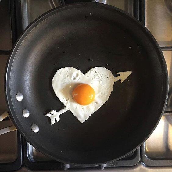 Bagaimana Kreasi Telur Dibuat Jadi Makanan Yang Tidak Biasa ( Imajinasi Tanpa Batas )