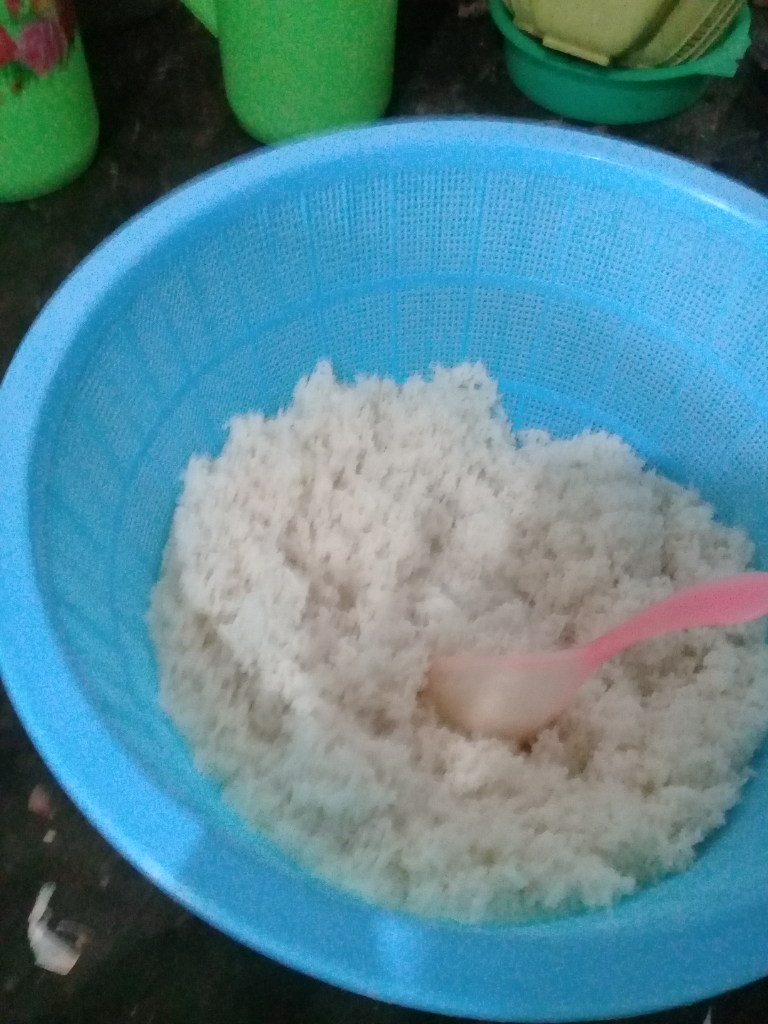Makan Siang? Kuy Kita Intip Ayam Geprek Sambel Pedas Bikin Dower 