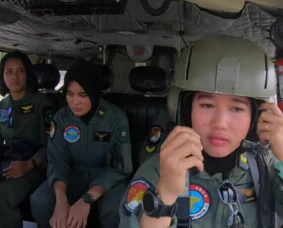 Cerita di Balik Pilot Wanita Pertama di TNI AD