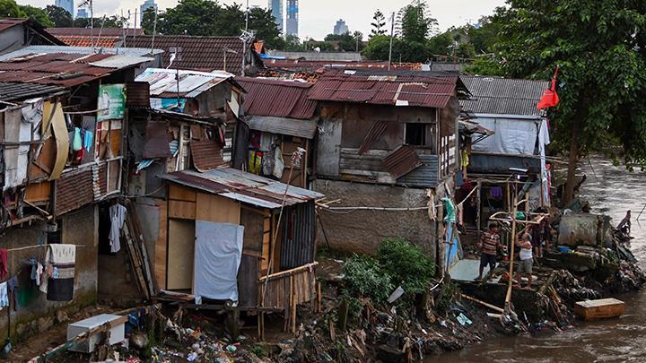 Wow!! Prediksi Terburuk: Ada Tambahan 3,78 Juta Orang Miskin Di Indonesia