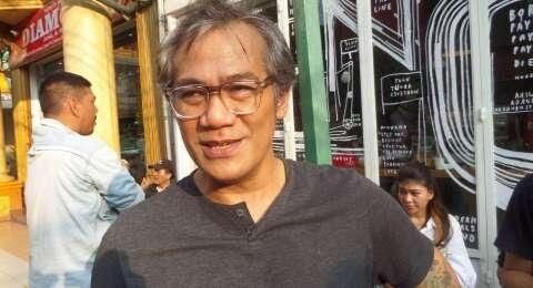 Tio Pakusadewo Ditahan Akibat Narkoba Di Genggamannya