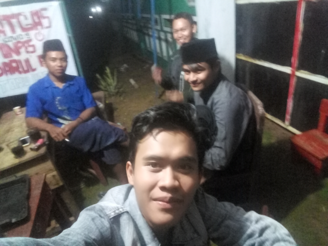 Silaturahmi Mini di Bulan Ramadhan Suasana Pandemi, Jaga Posko Keamanan Covid-19!