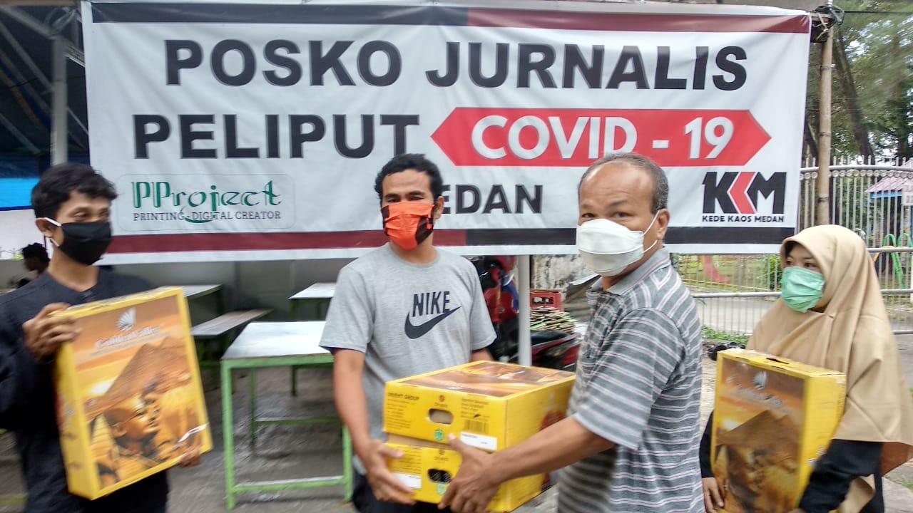 Kapoldasu Berikan Bantuan Buah Kurma Kepada Jurnalis Yang Berpuasa