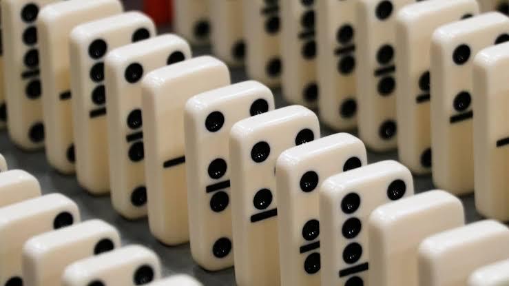 Ciptakan Efek Domino dalam Kebaikanmu !