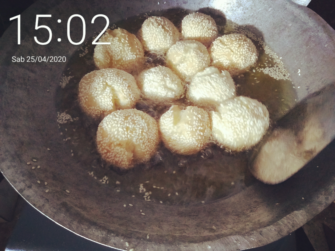 Onde-Onde Ajah Ketawa Masak Kamu Nggak Sih? Yuk Bikin Onde-Onde Ini, Gansist!