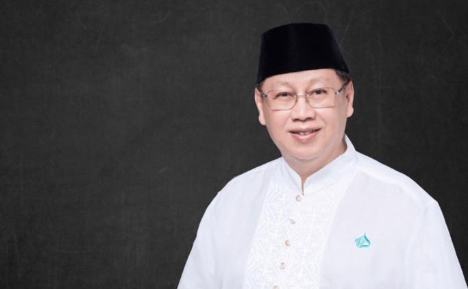 Masya Allah! Begini Kisah Sukses Bos JNE yang Jadi Mualaf hingga Mimpikan 99 Masjid