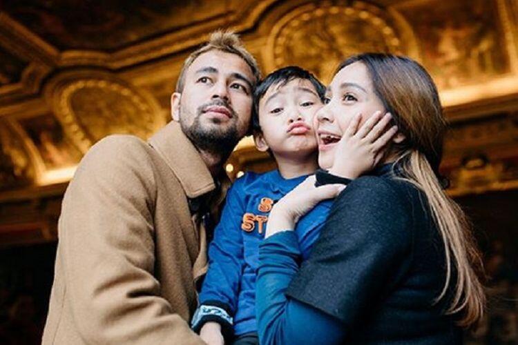 PERBANYAK ACARA LIPUTAN KELUARGA RAFFI AHMAD - Bangsa ini akan makin cerdas