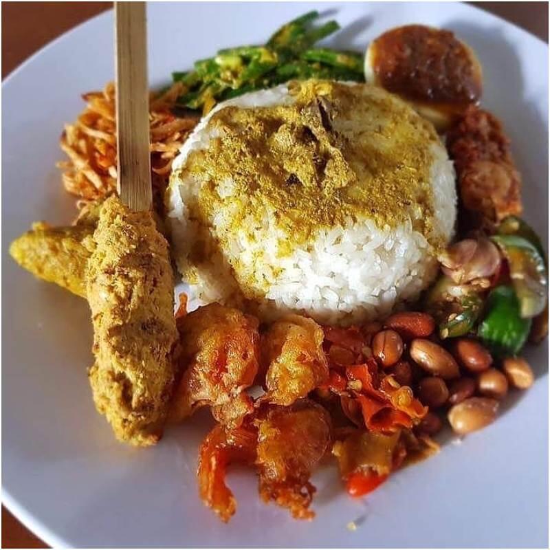 Makanan Khas Bali: Nasi Campur, Simbol Keanekaragaman Budaya