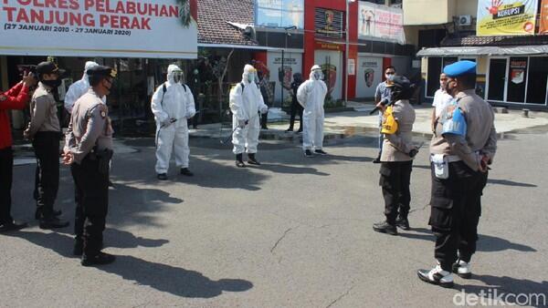 Tim COVID Hunter Hadir Cari Pasien Terkait Corona yang Berkeliaran di Surabaya