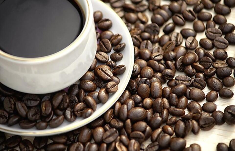 7 Public Figure Ini Mengikuti Trend Berbisnis Kopi Kekinian