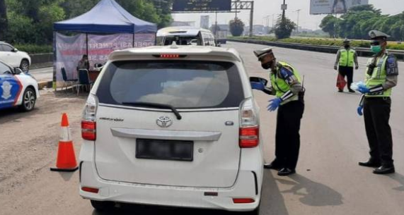 Jusuf Kalla: Aturan Penanganan Corona Simpang Siur Tak Jelas