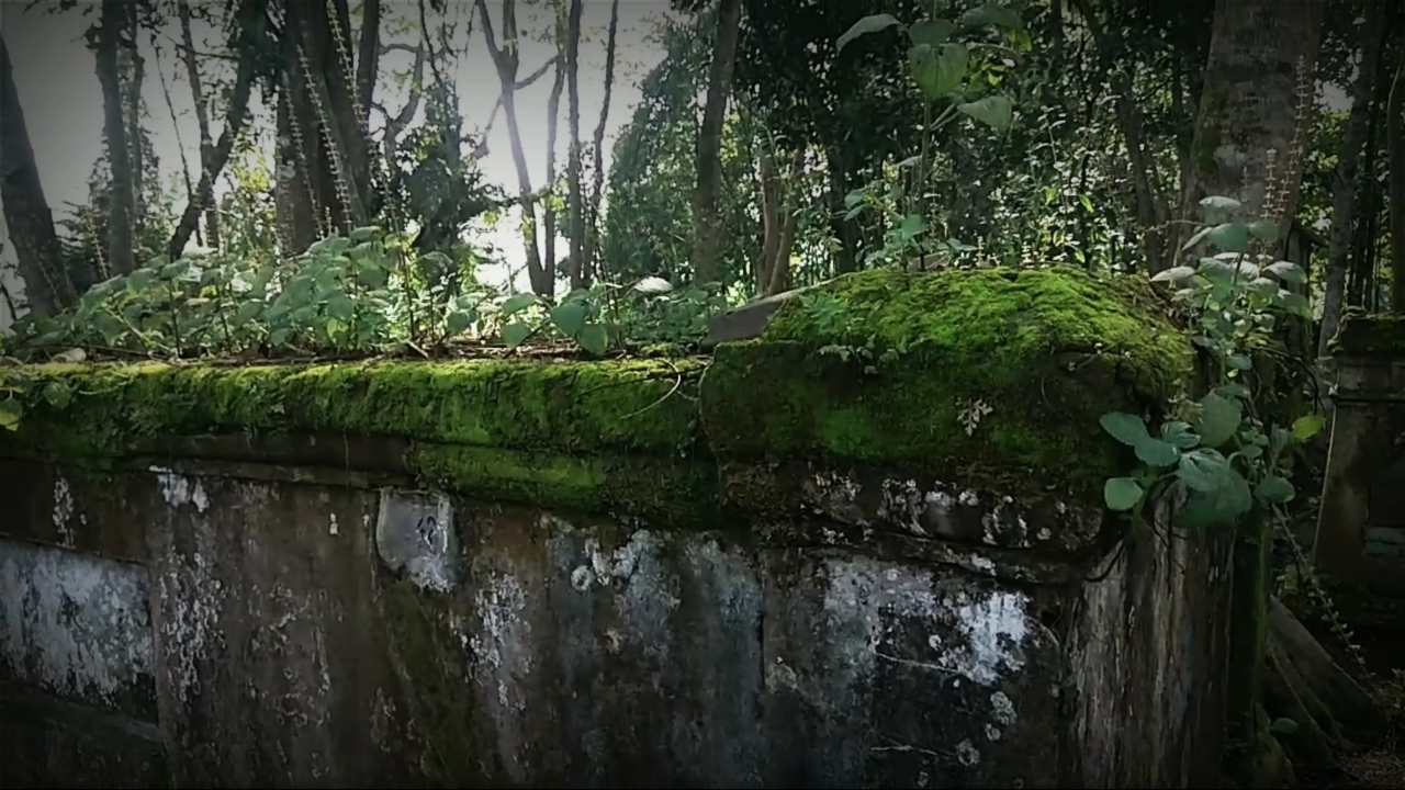 &#91;Misteri&#93; Makam Belanda &quot;Kerkhof Istana Landa&quot;