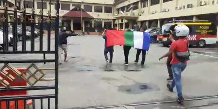 Mahasiswa Maluku Desak Kapolri Copot Kapolda&Wakapolda Maluku,jangan Jadi Penghianat